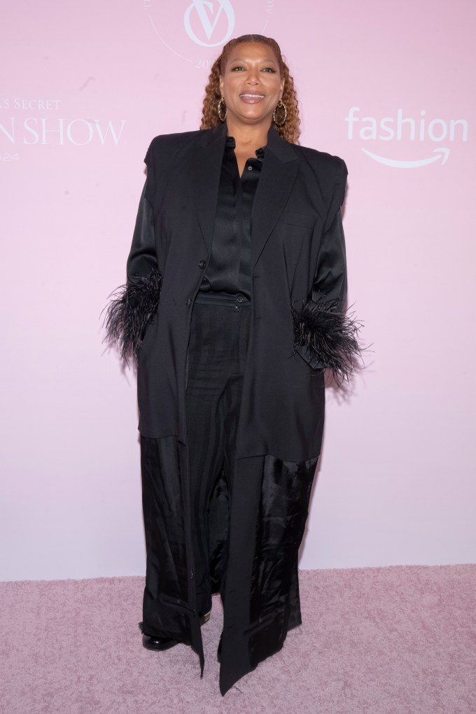 Victoria’s Secret Fashion Show 2024 Celebrity Guests: Photos