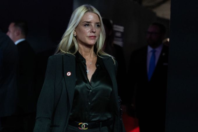 Pam Bondi Then & Now: Pics of the Former Florida Attorney General