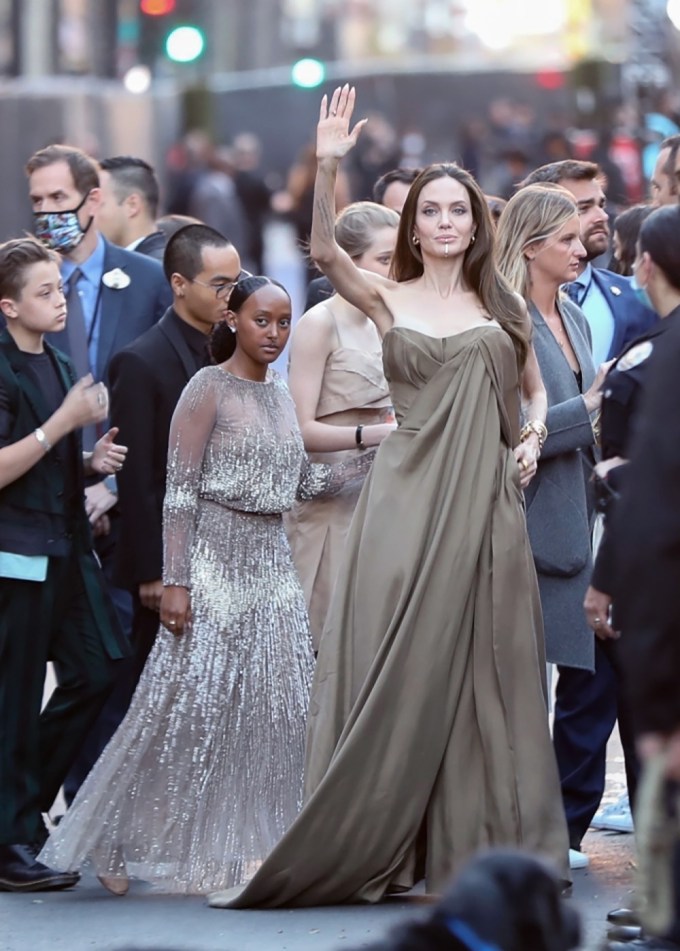 Angelina Jolie & Zahara Jolie-Pitt: Photos