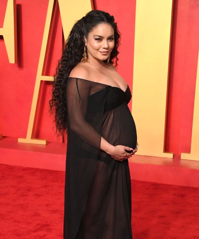 Vanessa Hudgens’ Baby Bump Photos: Her Pregnancy Journey